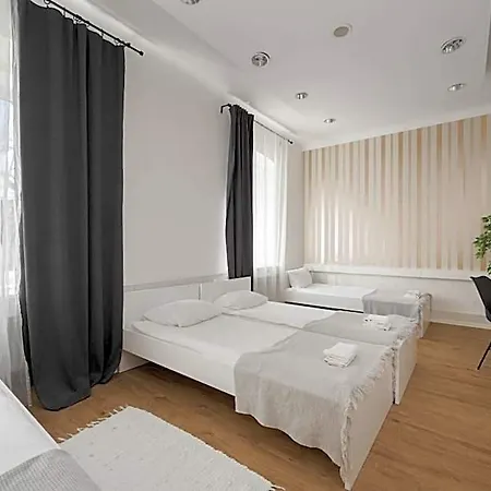 Royal Rooms*** Hotel Lublaň